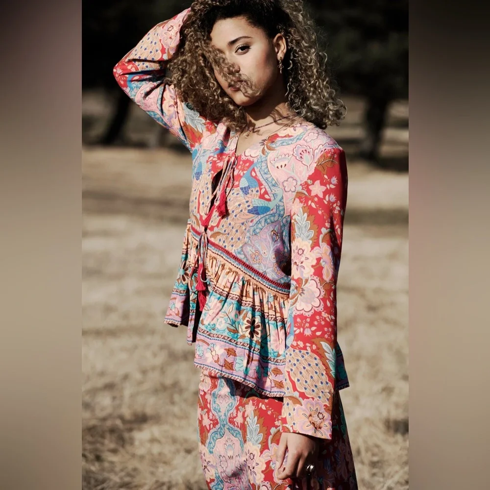 Spell Lotus jacket - Picture 1 of 9